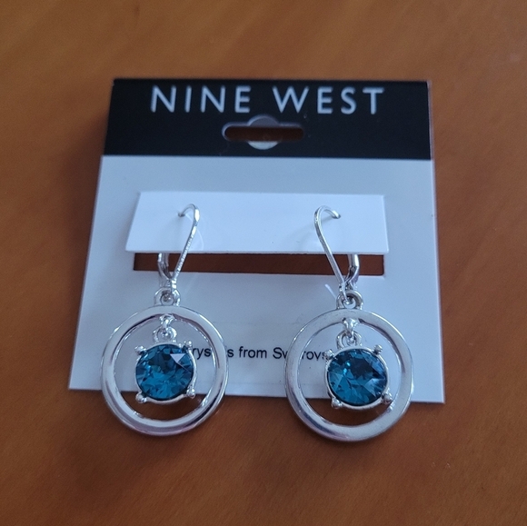 Nine West 90's Swarovski Blue Crystal Leverback‎ Drop Earrings - Picture 2 of 4